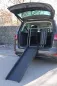 Preview: Auto Hundebox - Alu-Transportbox Vacation mit Antirutschmatte, eintürig oder zweitürig, schwarz