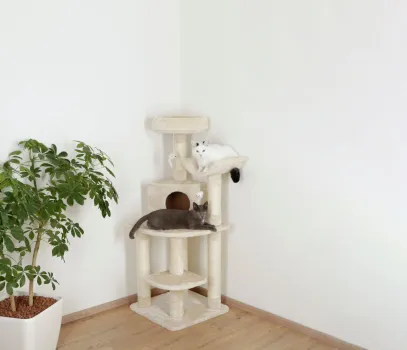 Kerbl Eckkratzbaum Zirkonia - Katzen Kratzbaum für die Zimmerecke, beige, 130 cm