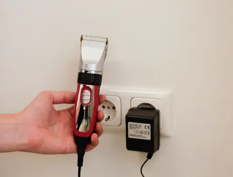 Akku-Schermaschine Sonic für Hunde und Katzen mit 2 Akkus - Detailschur
