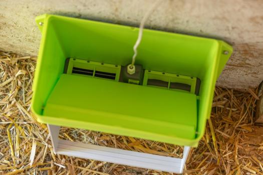 SmartCoop Futterdosierer mit Füllstandssensor für Hühner-Futterautomaten