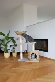 Katzen Kratzbaum Kerbl Banana Leaf Jade - handgeflochtene Liegefläche und Höhle aus nachhaltigen Bananenblättern
