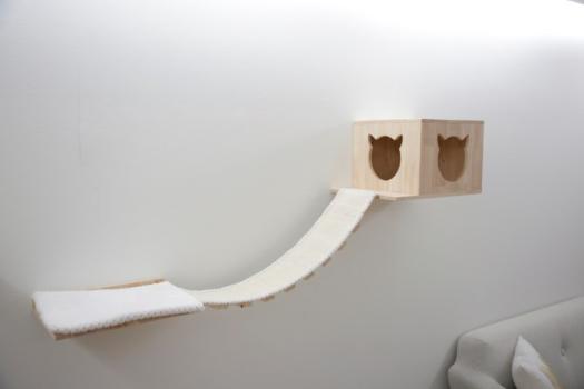 Kerbl Kletterwand Anden für Katzen Echtholz - Katzenspielplatz zur Wandbefestigung
