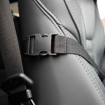 Autositz und Reisebett Nobby Kadek für kleine Hunde - Hundebett, Schondecke mit Anschnallgurt und Befestigung am Beifahrersitz