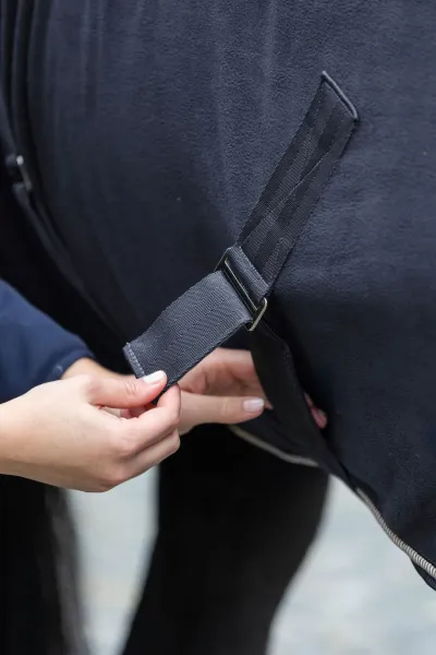 Abschwitzdecken und Transportdecken für Pferde - Fleecedecke RugBe Royal waschbar, atmungsaktiv, gefüttert