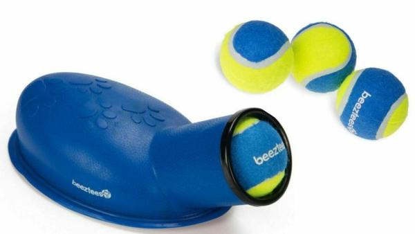 Ballschleuder - Wurfspielzeug und Apportierspielzeug für Hunde mit 3 Ersatzbällen